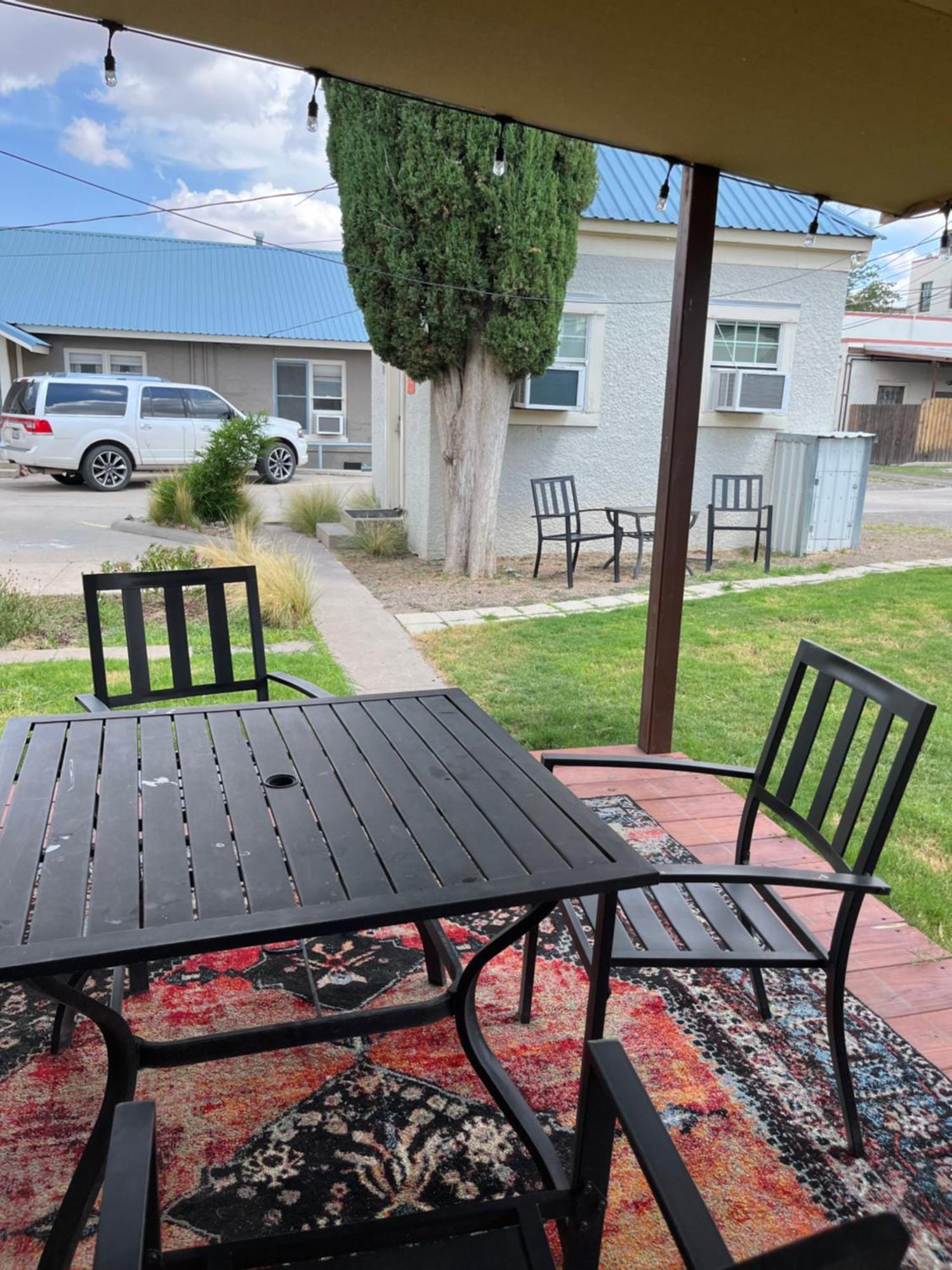 Dragonfly Cottage 1 Of 5 Listings Downtown Алпайн Екстериор снимка